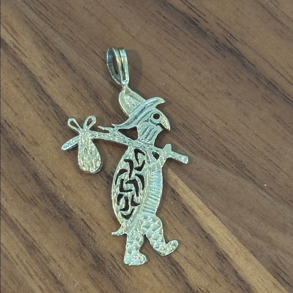 Vintage 14K Gold Hitchhiker Turtle Pendant Unique Whimsical Jewelry Collectible - Picture 5 of 12